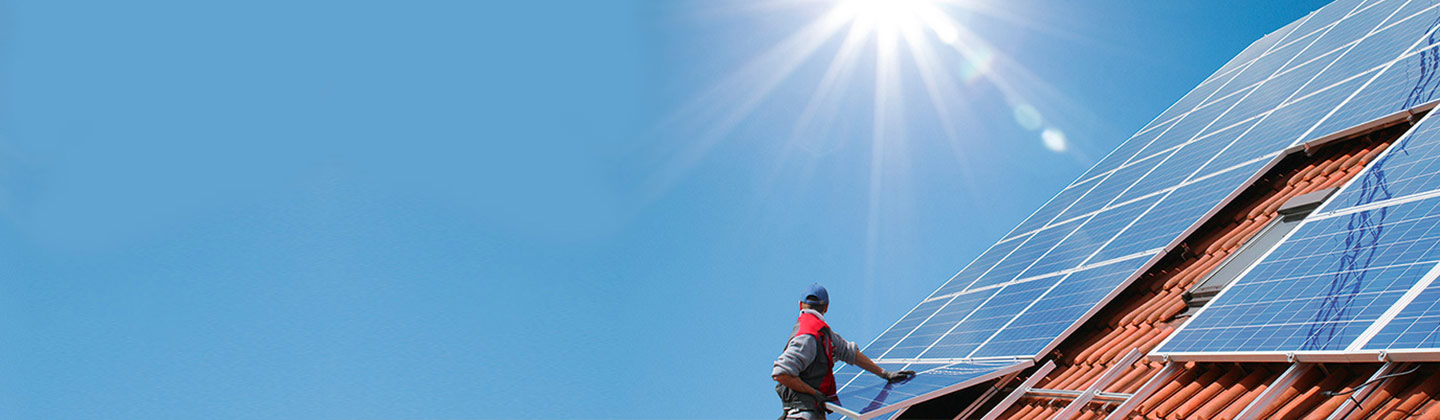 So einfach lässt sich Solarstrom mit einem Hausspeicher sichern.