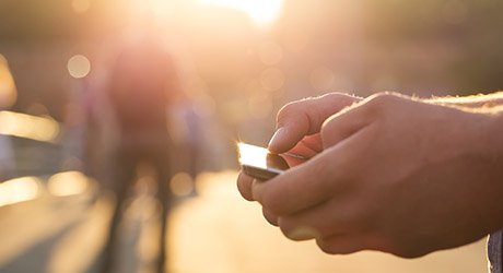 Behalten Sie alles rund um Ihren Solarstrom per App im Blick.